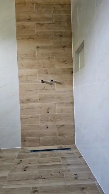 Fürdőszoba burkolás referencia, 26. kép