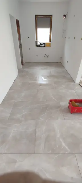 Konyha és nappali burkolás referencia, 37. kép